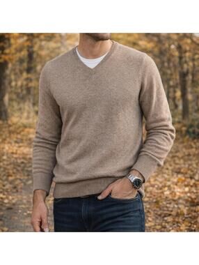 Joseph & Lyman Cashmere Sweater M Tan V-Neck 100% Cashmere
